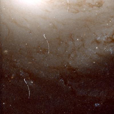 [M91 with asteroid, HST]